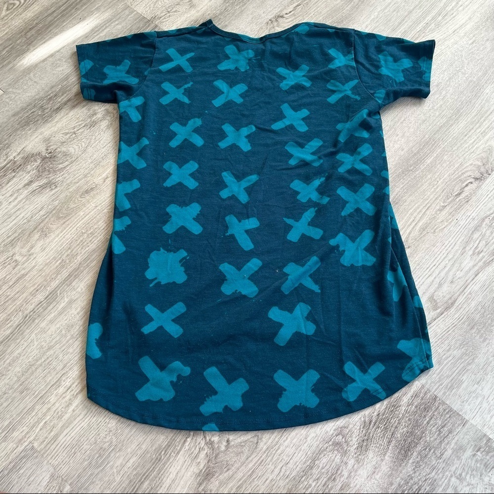 LuLaRoe Gracie shirt kids size 10 blue